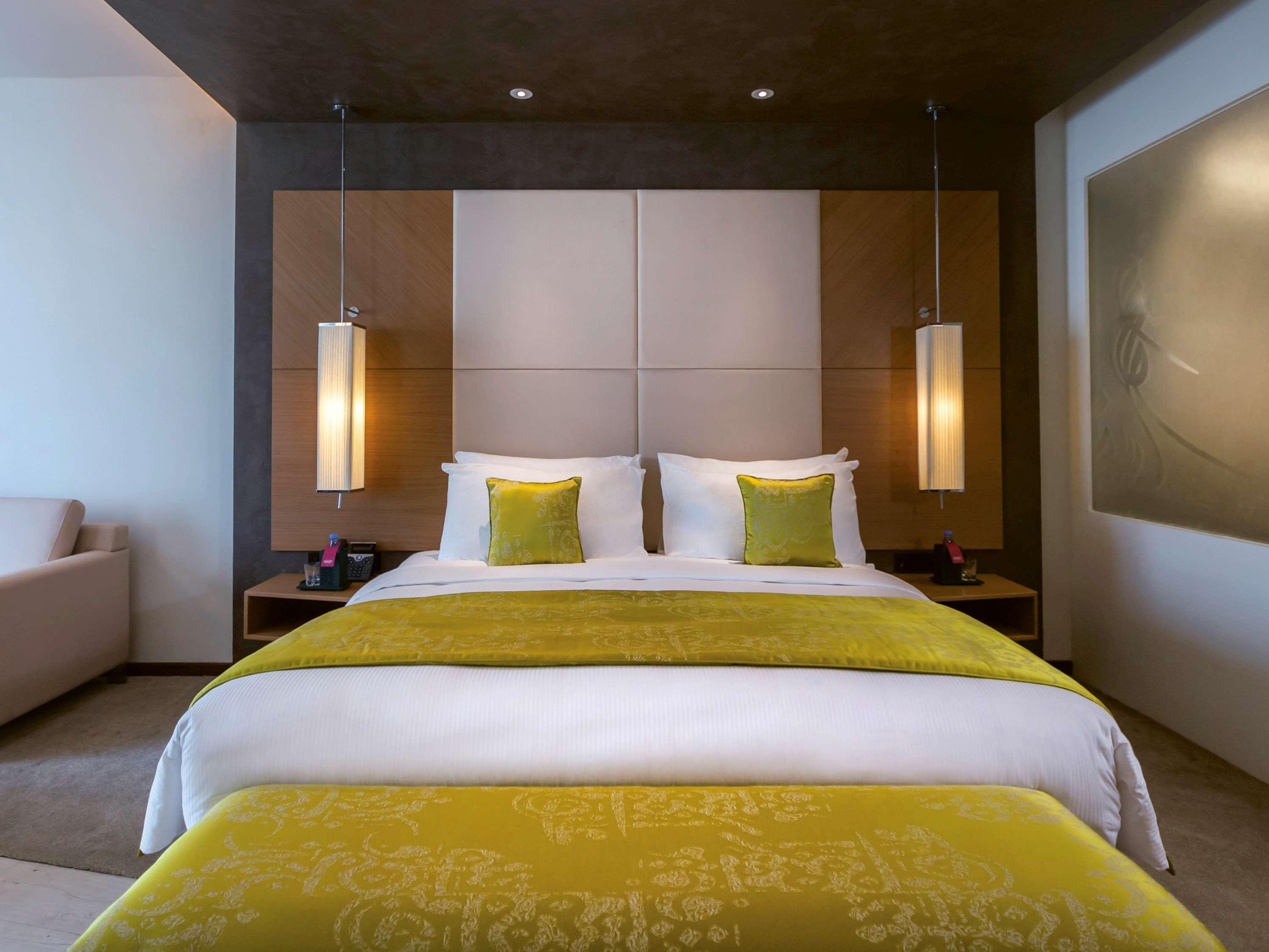 Moevenpick Hotel Du Lac Tunis Luaran gambar A bedroom at the hotel