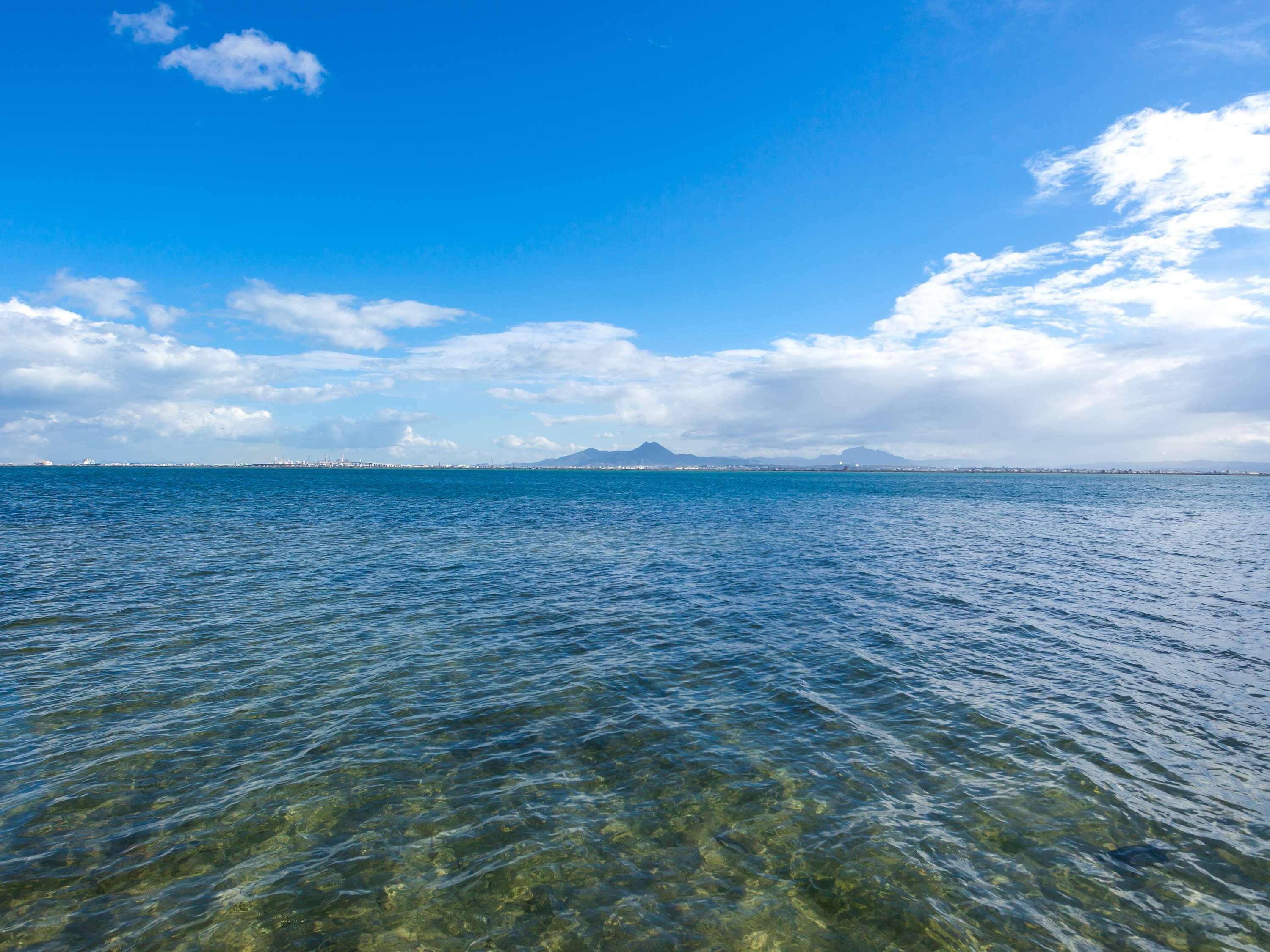 Moevenpick Hotel Du Lac Tunis Luaran gambar View of the Gulf of Naples from the shore of Castellammare di Stabia