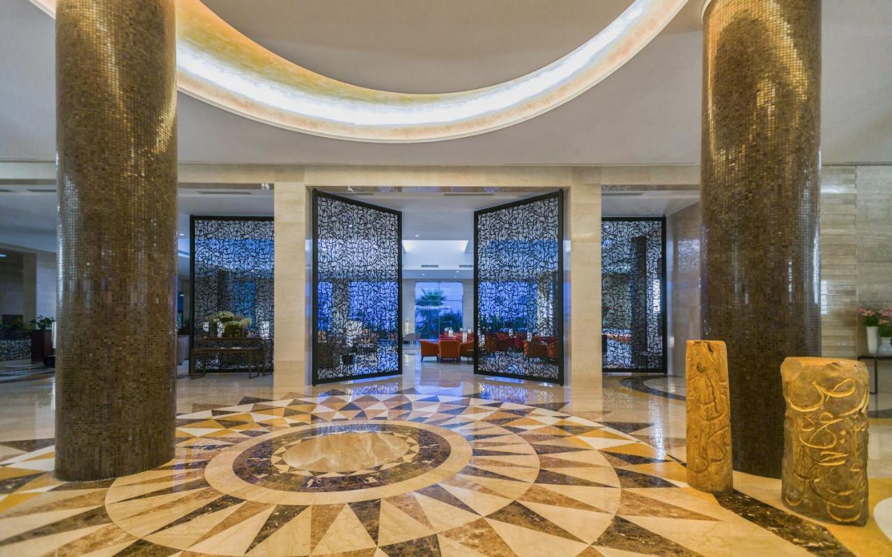 Moevenpick Hotel Du Lac Tunis Luaran gambar Lobby